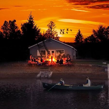 Cozy Home Lake Huron II Au Gres Екстер'єр фото